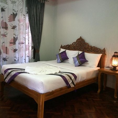 Chok-Wasana Guest House ماي ساريانغ الغرفة الصورة